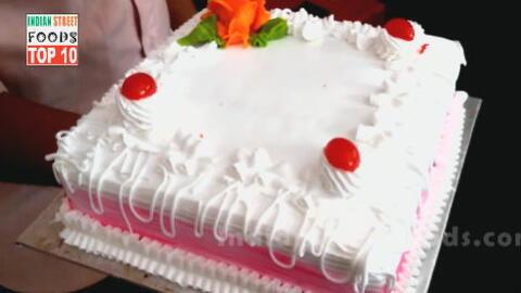 娱乐吃瓜酱哥哥切蛋糕